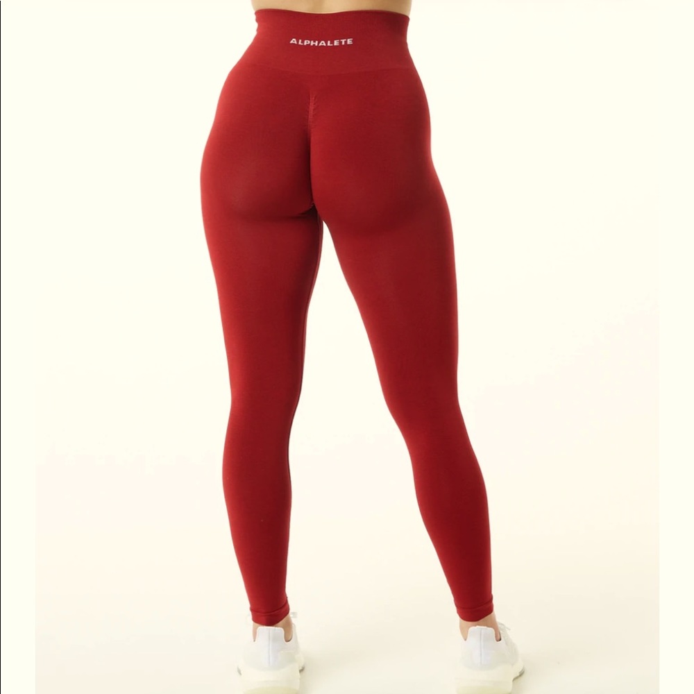 Alphalete Amplify *Scarlet*
